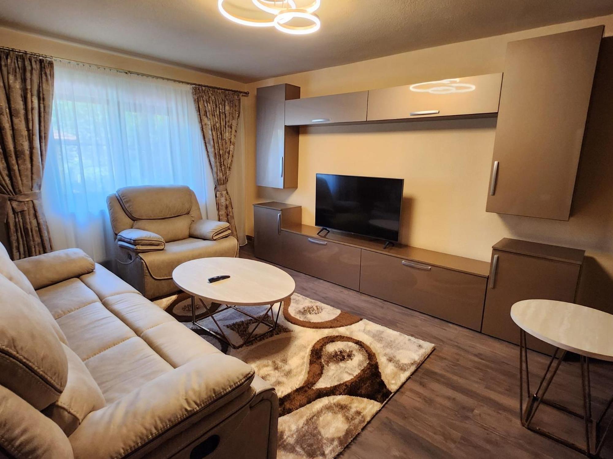 Apartament Iulius 4 Curtea de Argeş Εξωτερικό φωτογραφία
